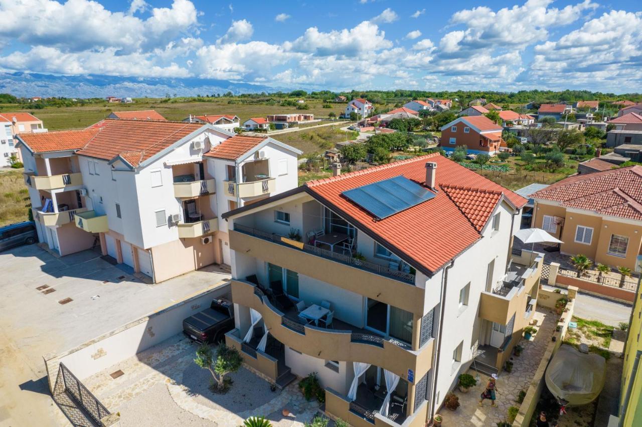 Apartments Nella بريفلاكا المظهر الخارجي الصورة