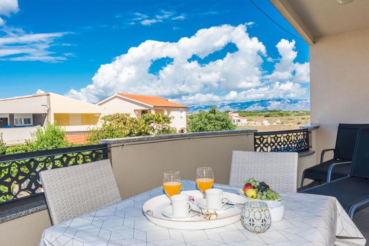 Apartments Nella بريفلاكا المظهر الخارجي الصورة