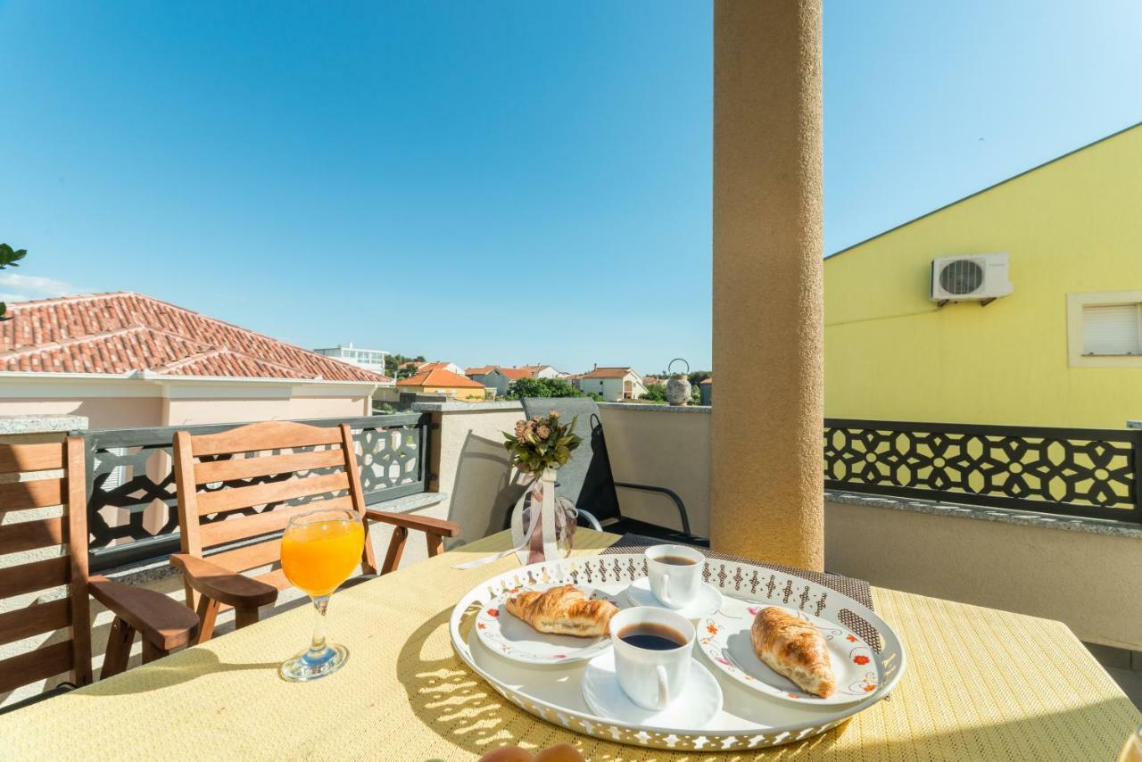 Apartments Nella بريفلاكا المظهر الخارجي الصورة