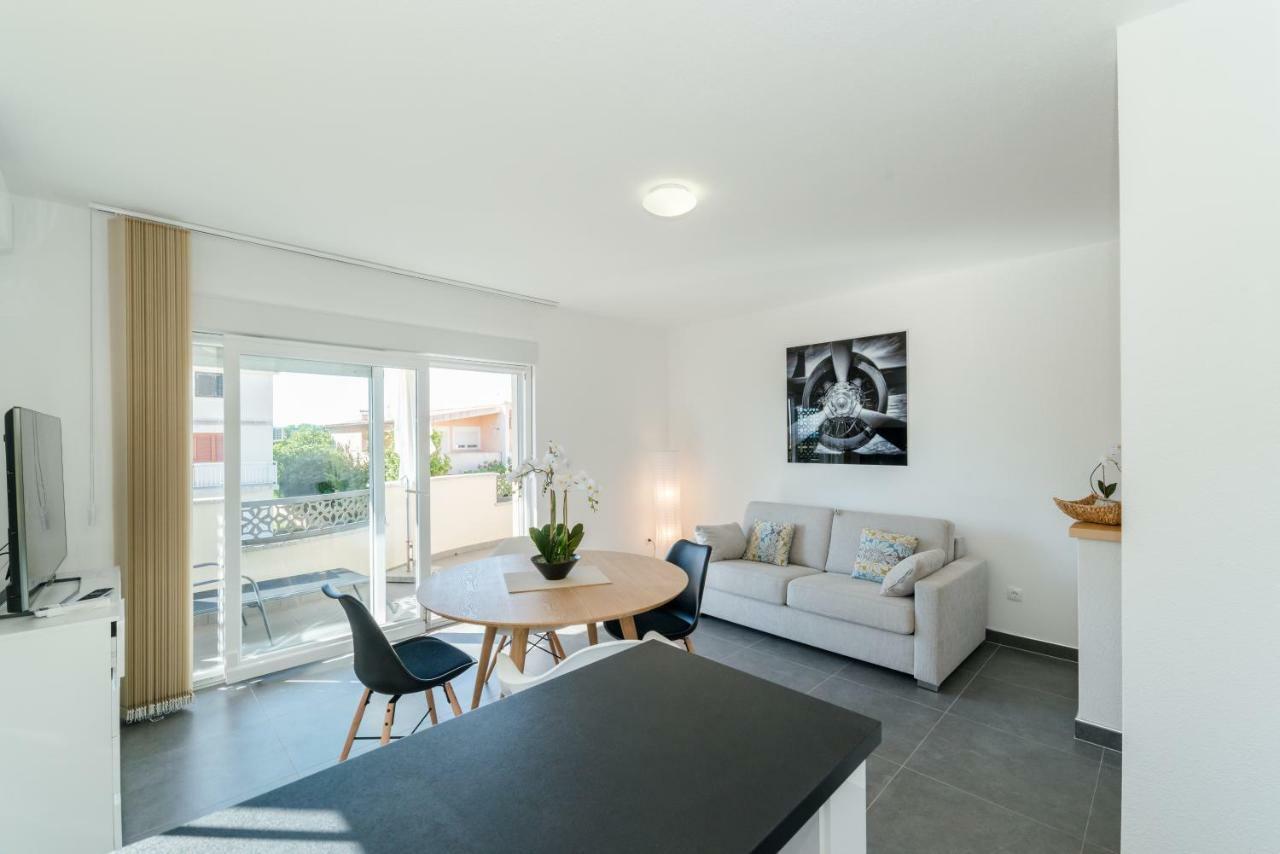 Apartments Nella بريفلاكا المظهر الخارجي الصورة