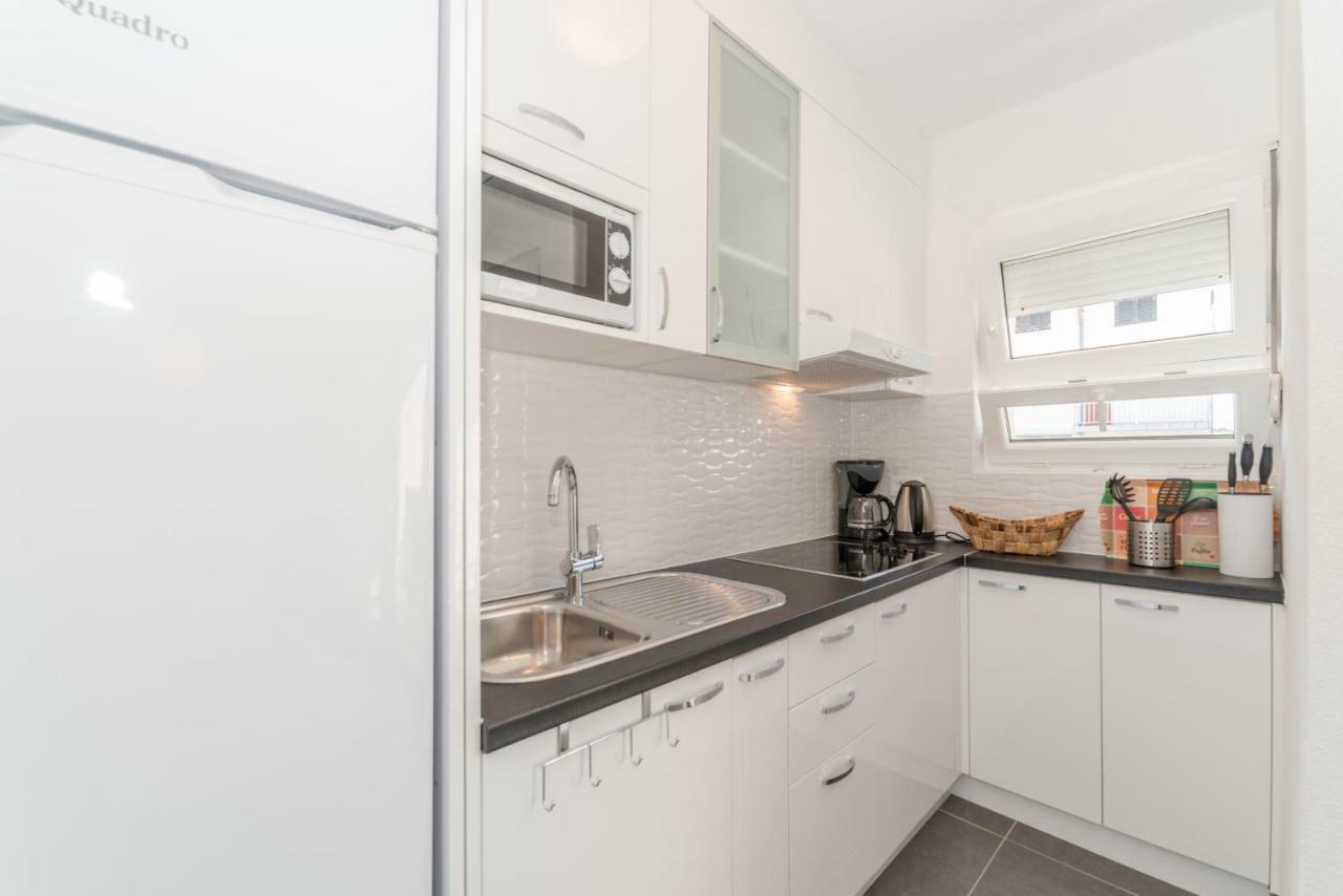 Apartments Nella بريفلاكا المظهر الخارجي الصورة