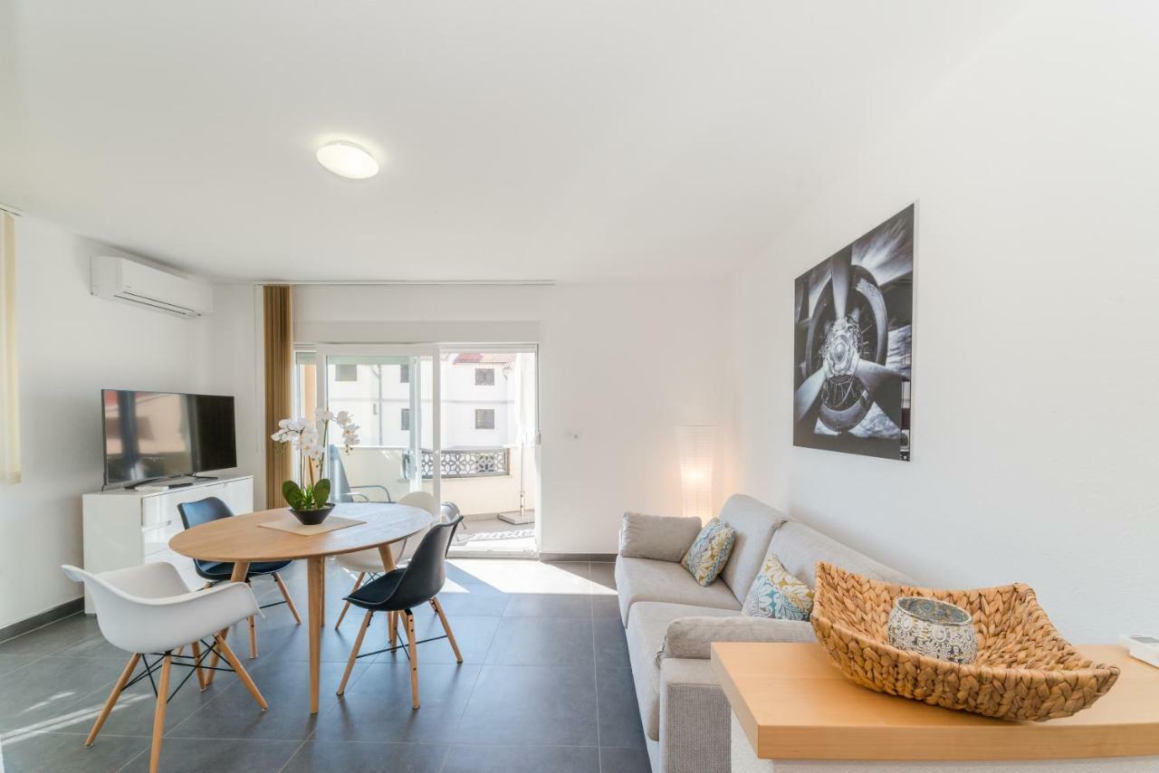 Apartments Nella بريفلاكا المظهر الخارجي الصورة